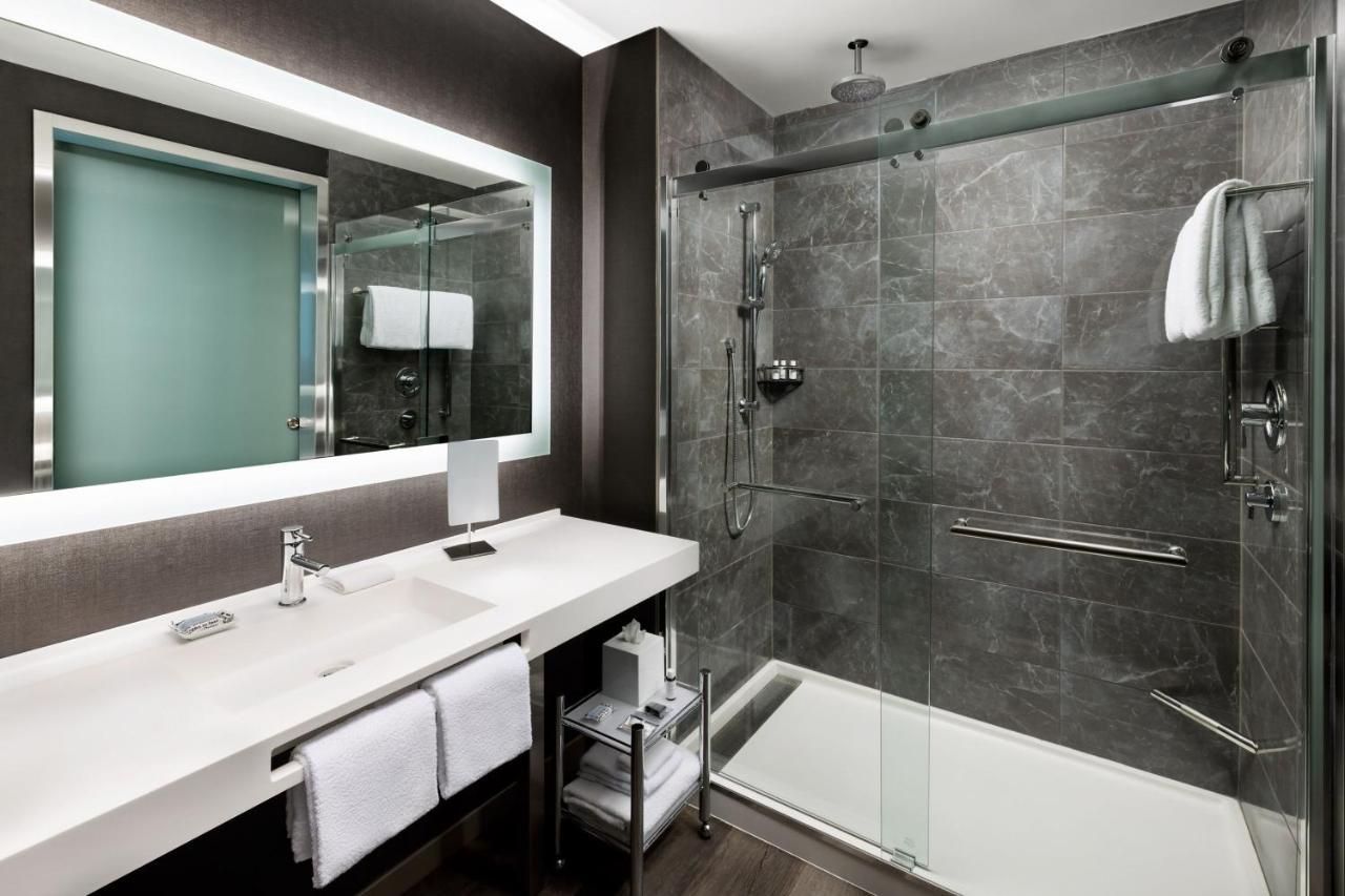 Ac Hotel By Marriott Bethesda Downtown ภายนอก รูปภาพ