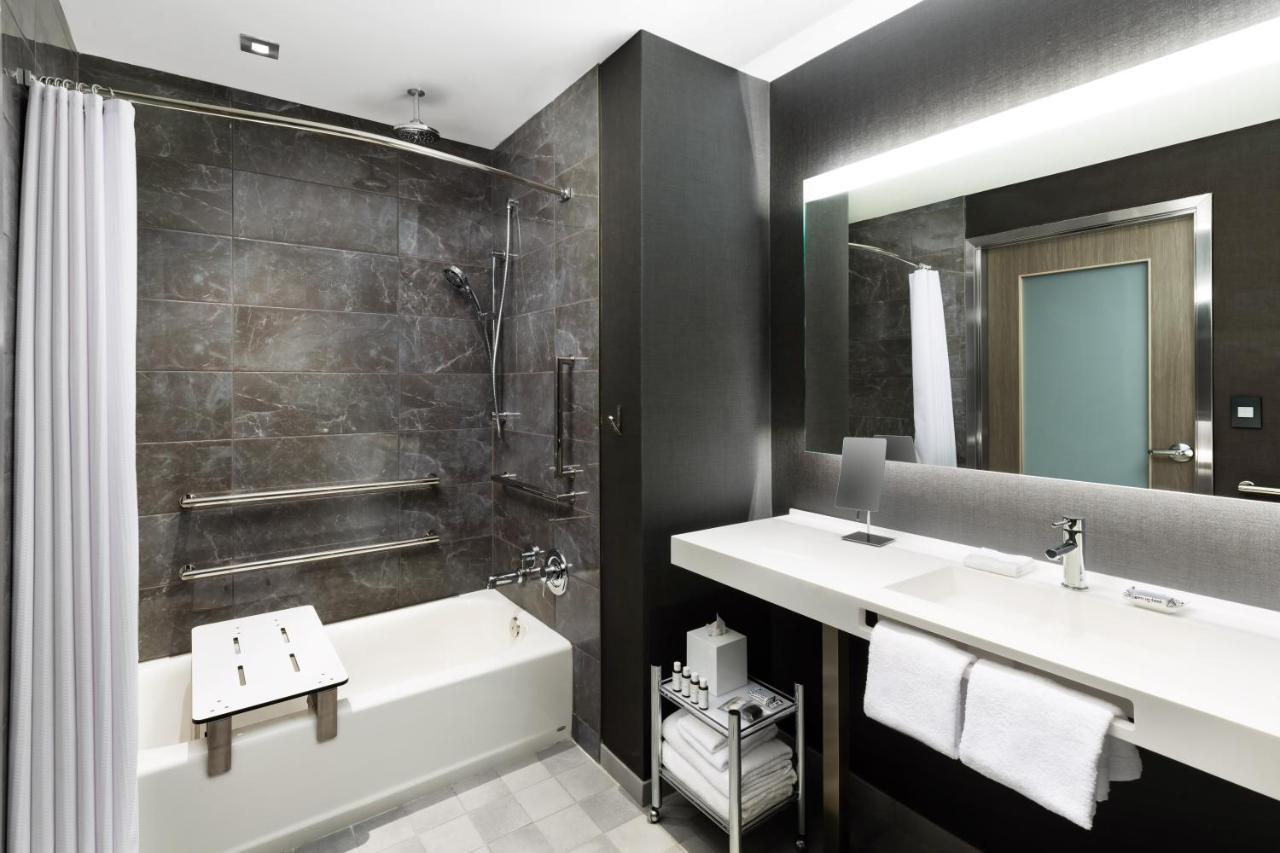 Ac Hotel By Marriott Bethesda Downtown ภายนอก รูปภาพ